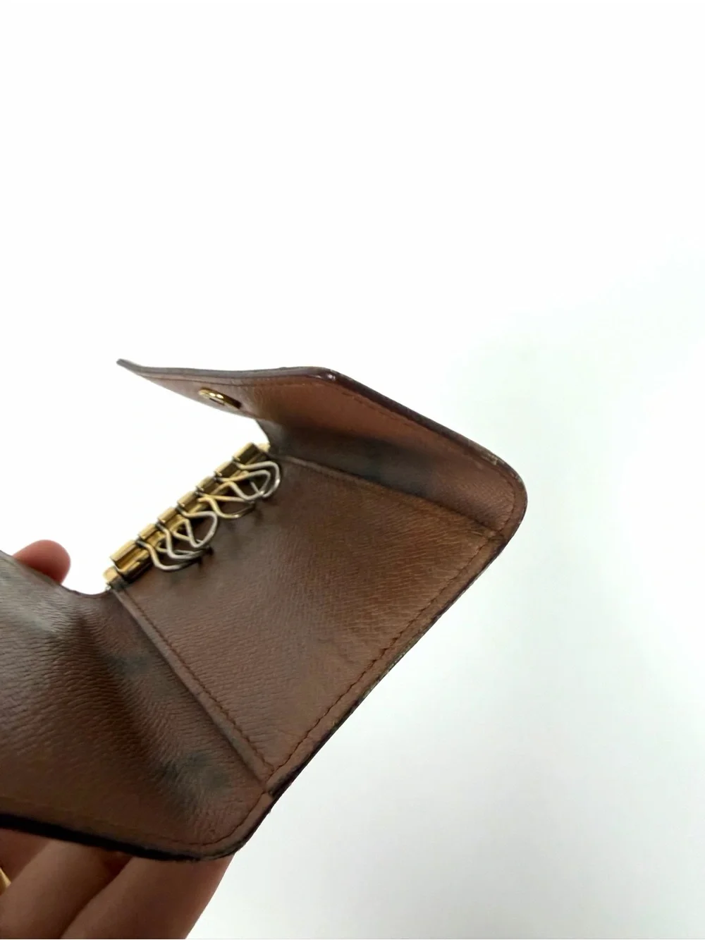 Authentic Louis Vuitton Monogram 6 Key Holder Case